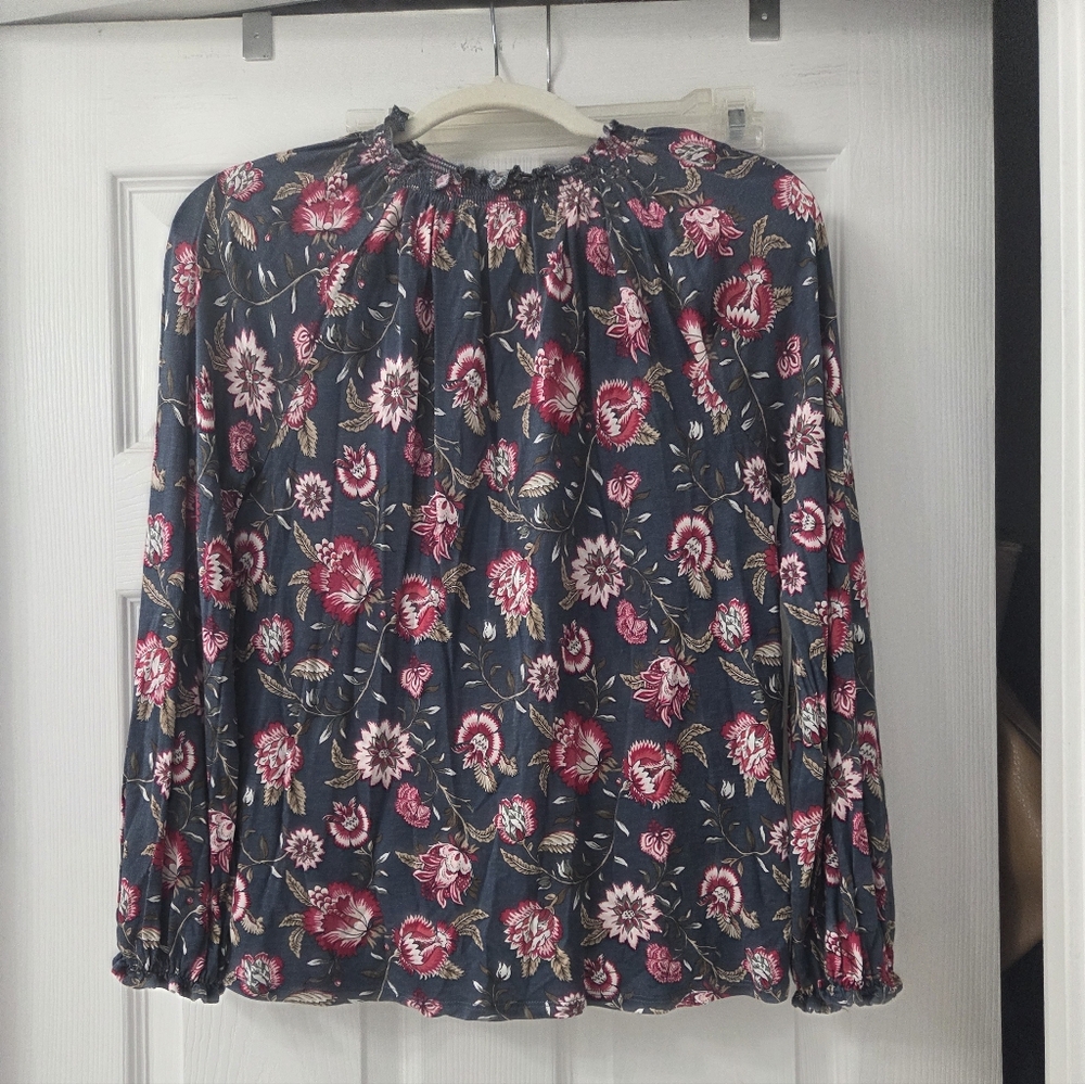 LOFT Outlet Soft Knit Floral Top Size Xs